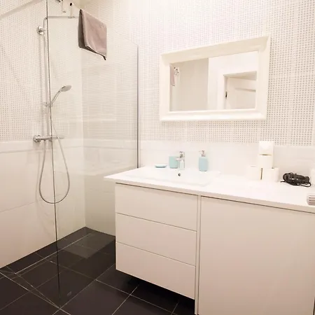 Happyestate -ul Laciarska 31